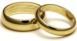 A pair of wedding rings.